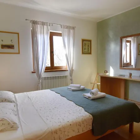 Flat With Shared Pool In Appartement
