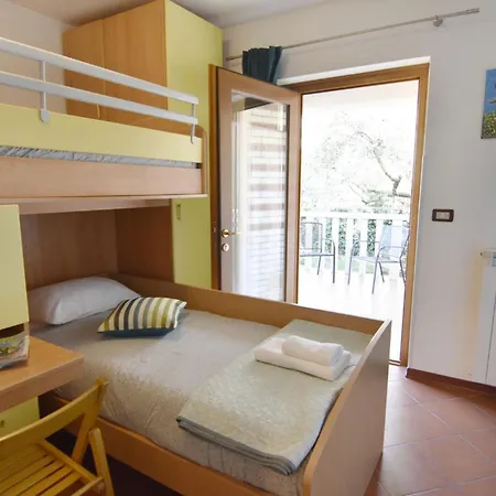 Flat With Shared Pool In *